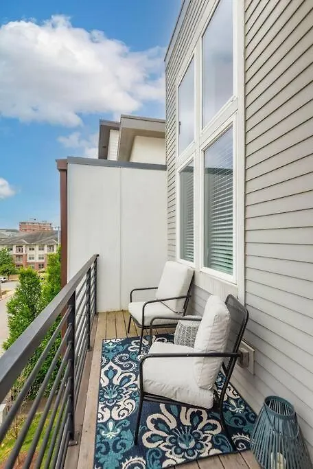 Modern Townhouse Near Vandy And Parthenon Nashville 0*,  United States