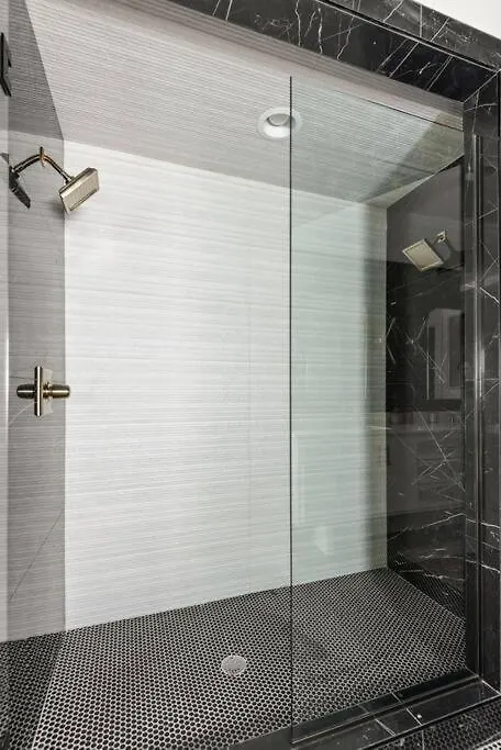 Modern Townhouse Near Vandy And Parthenon Nashville United States